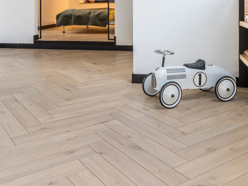 Coretec Premium винилова настилка Forest рибена кост 660х110х8мм